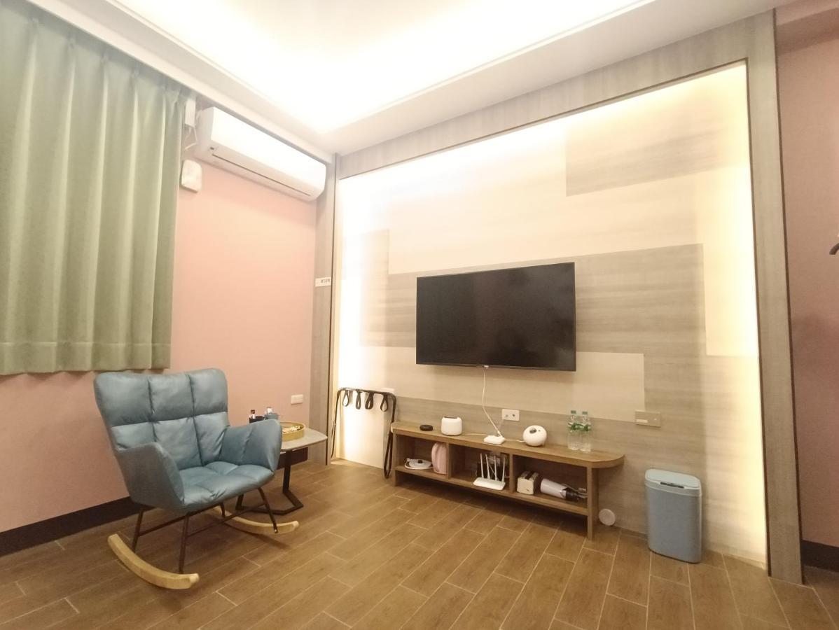 怡然自得-智能主題民宿 Zhushan Exterior foto